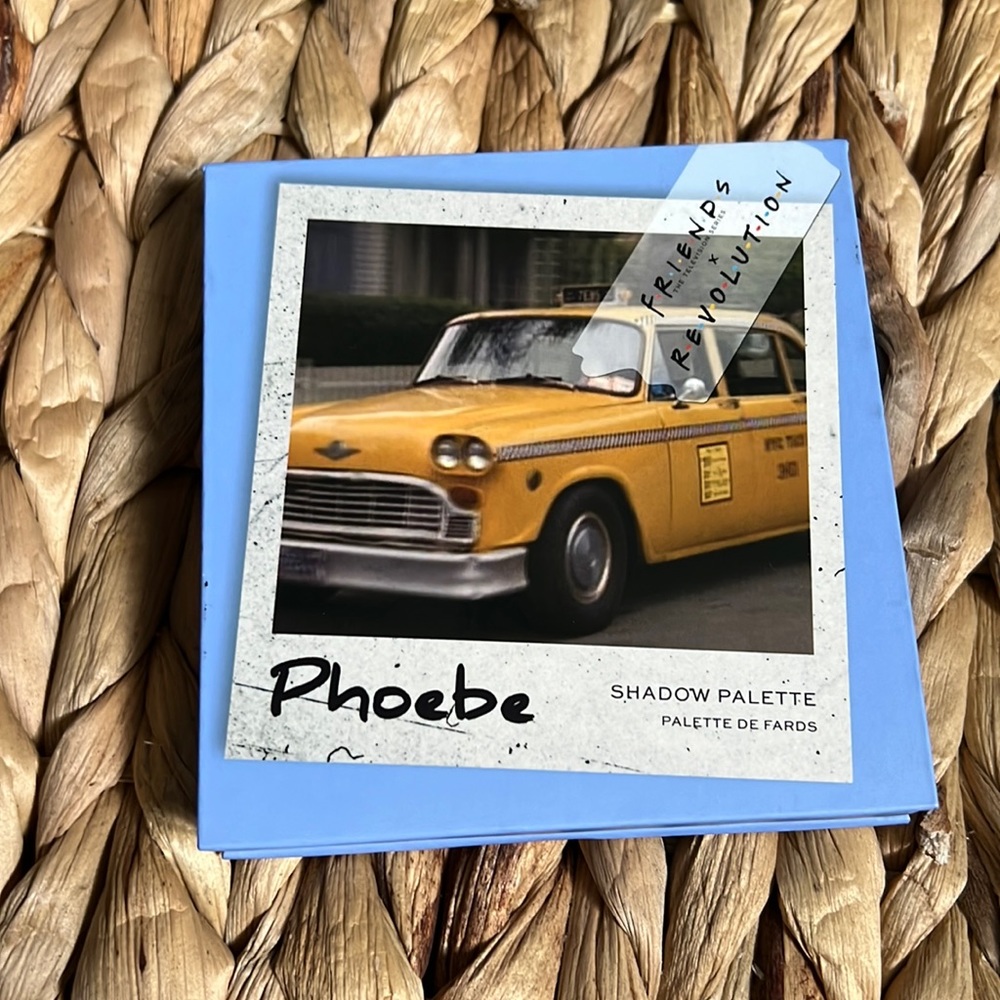Friends x revolution phoebe pallet BRAND NEW!!!